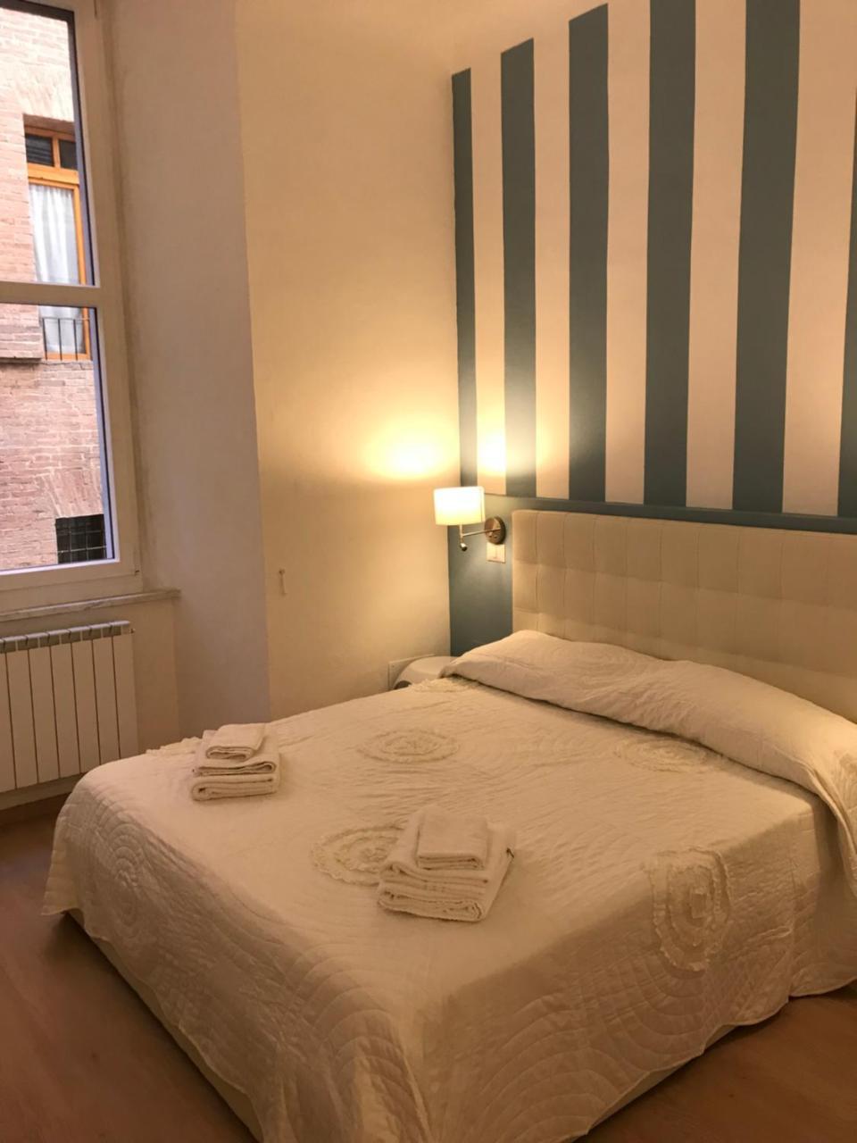 Sallustio Rooms - Rooms Only Siena Exterior foto